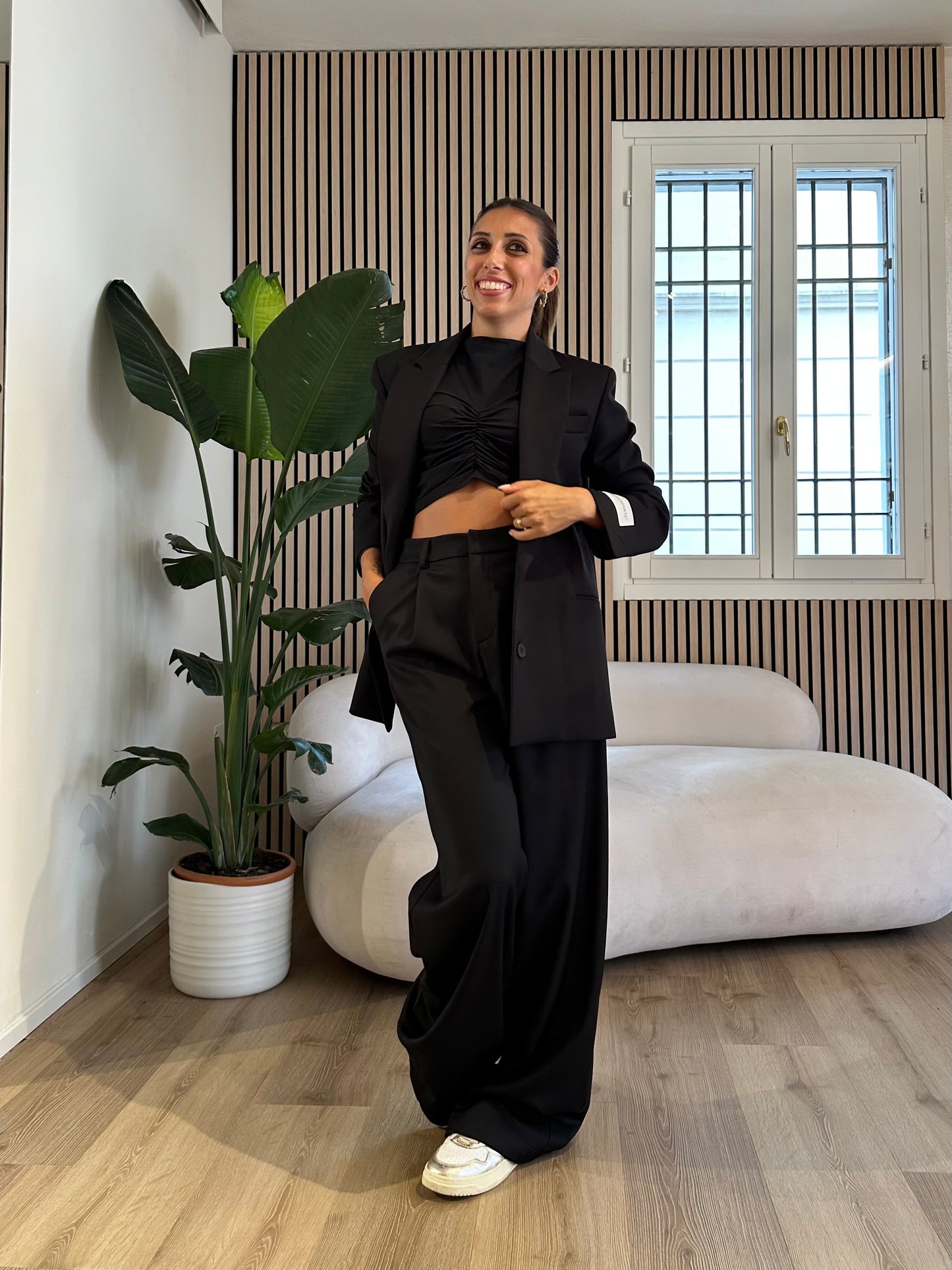 Pantalone over in twill con pences e elastico