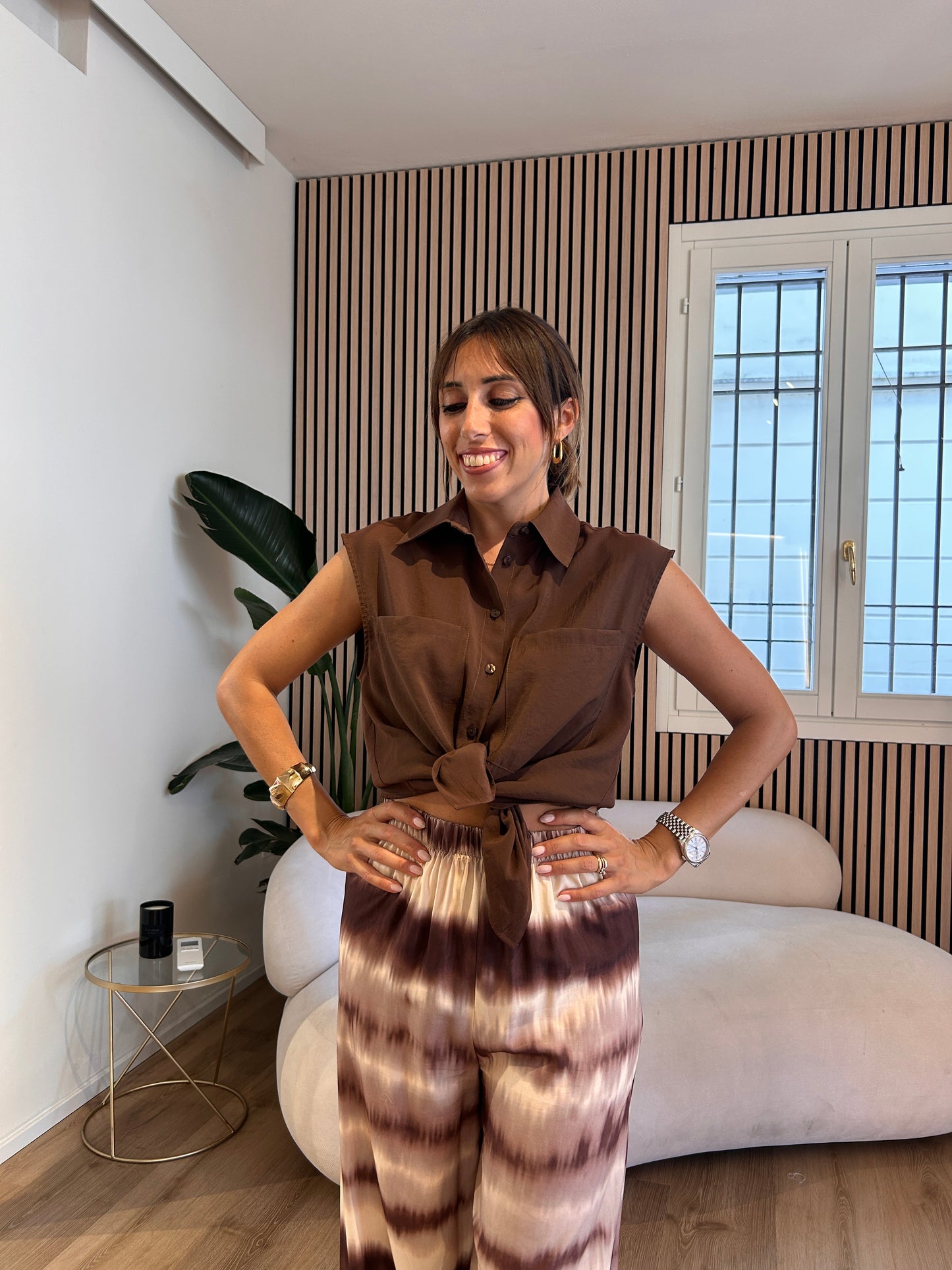 Camicia smanicata cioccolato