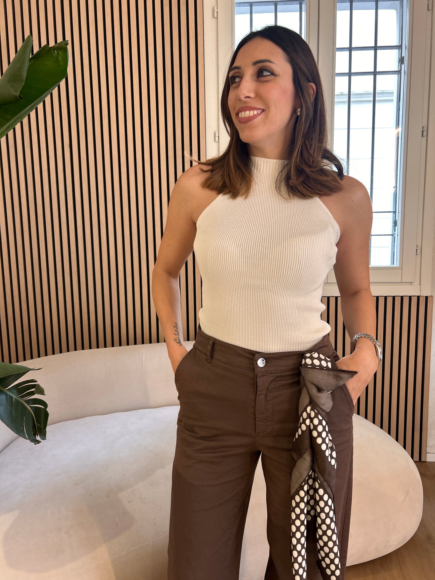 Pantalone chino con foulard Moro