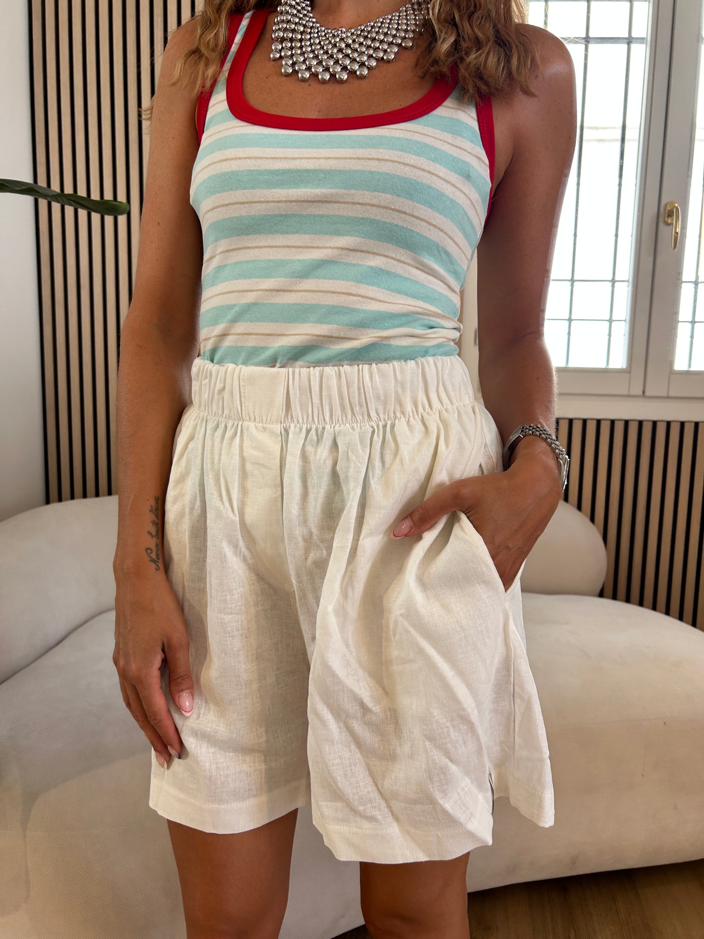 Shorts in lino morbido