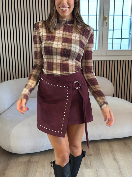 Minigonna con borchie