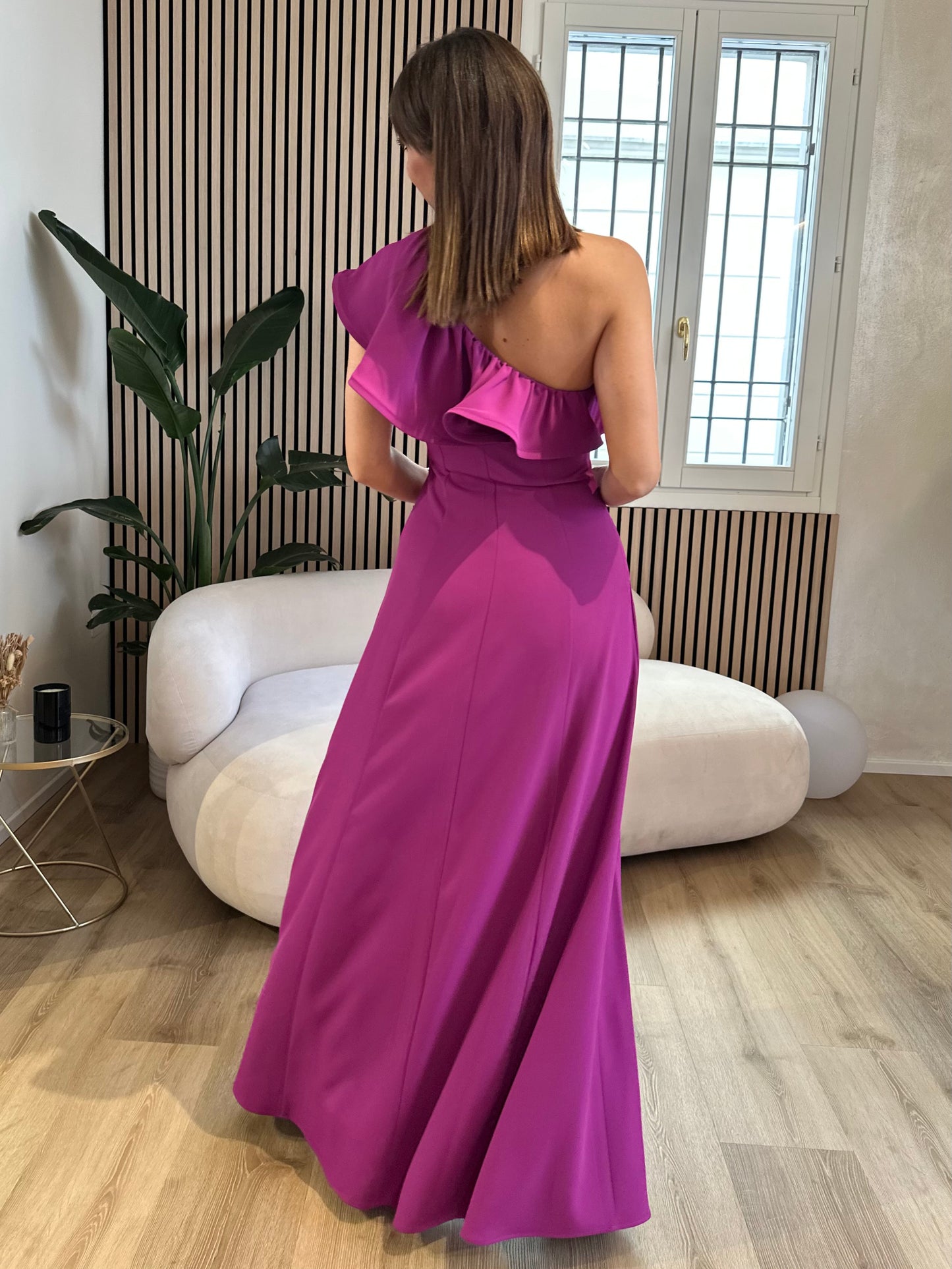 Abito monospalla spacco