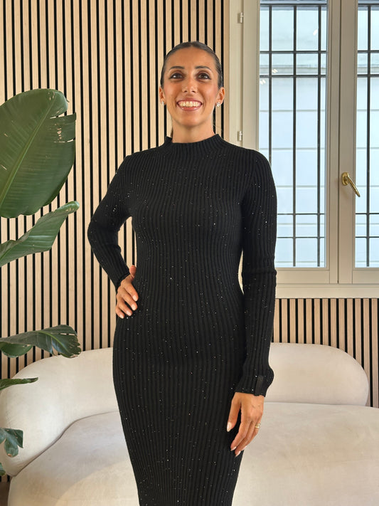 Abito lupetto in costina con paillettes