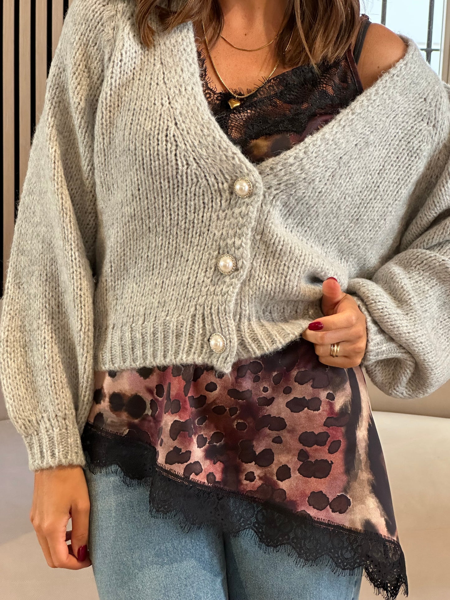 Maglione tre bottoni gioiello