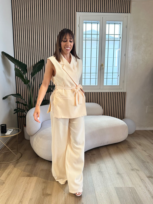 Pantalone a palazzo crema