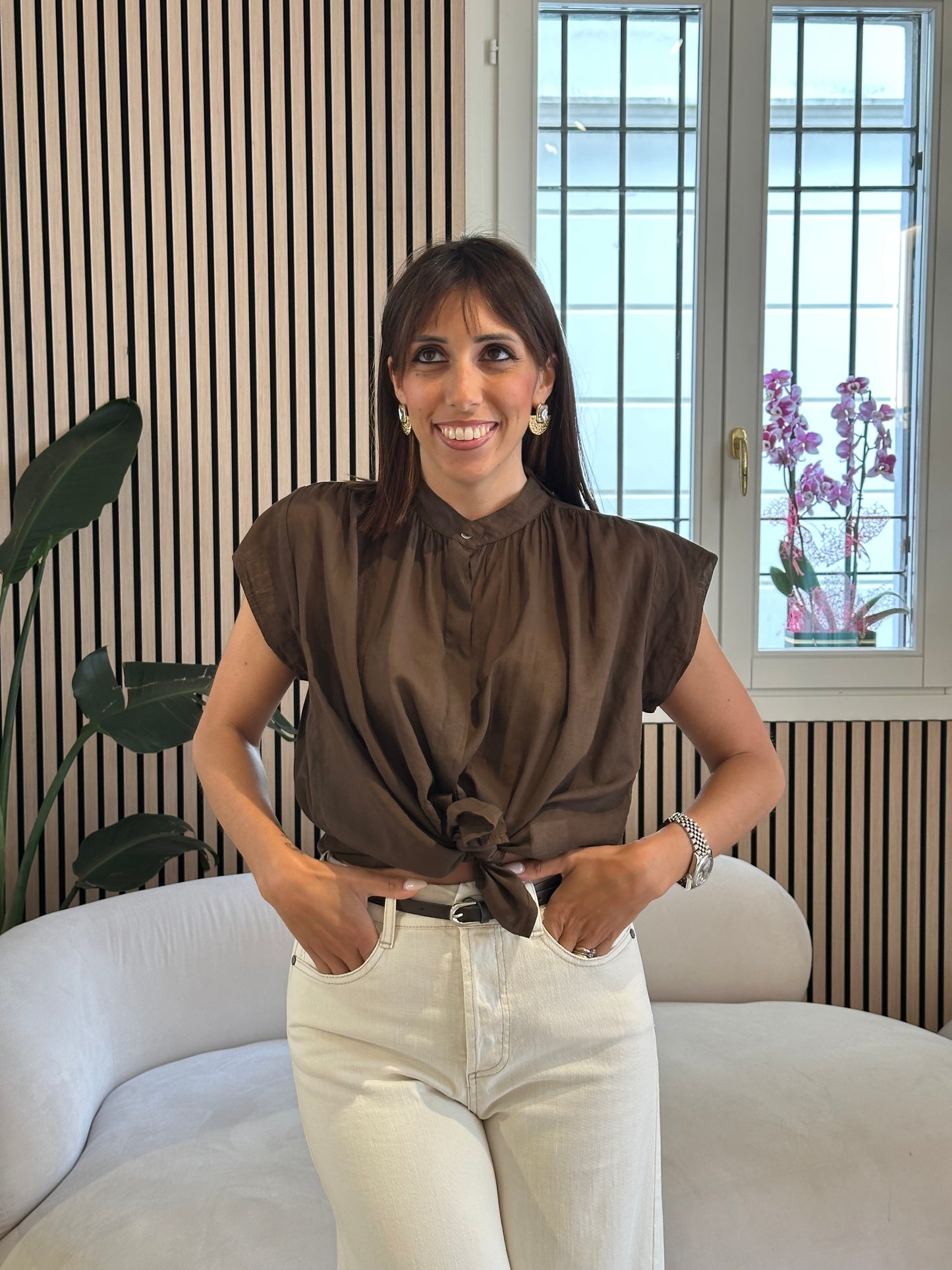Camicia smanicata nodo bruciato