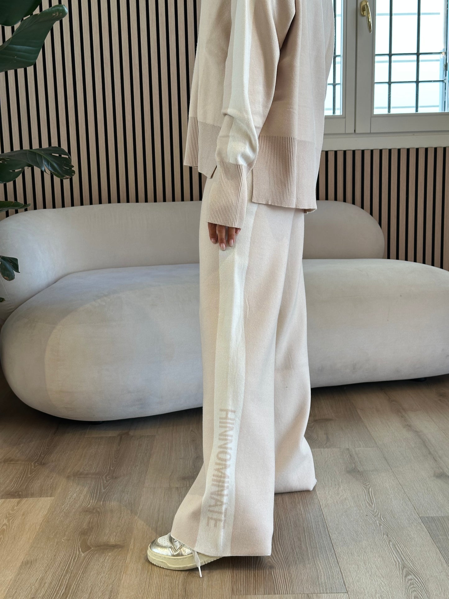 Pantalone palazzo bande in maglia