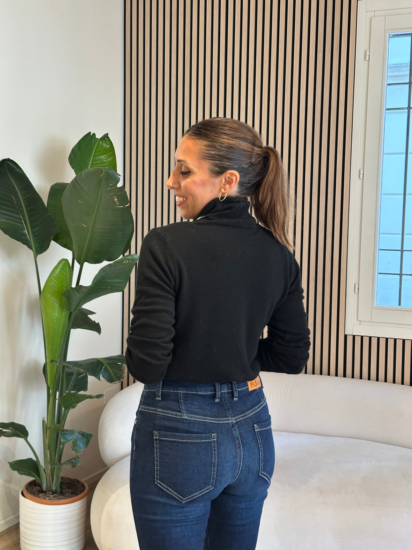 Maglia dolcevita con intarsio in cashmere