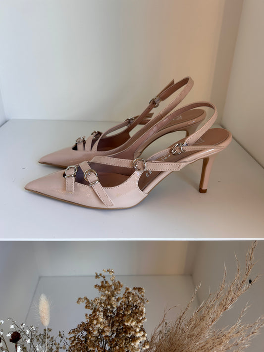 Décolleté slingback nude