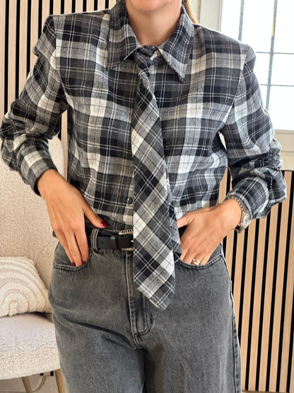 Camicia flanella con cravatta