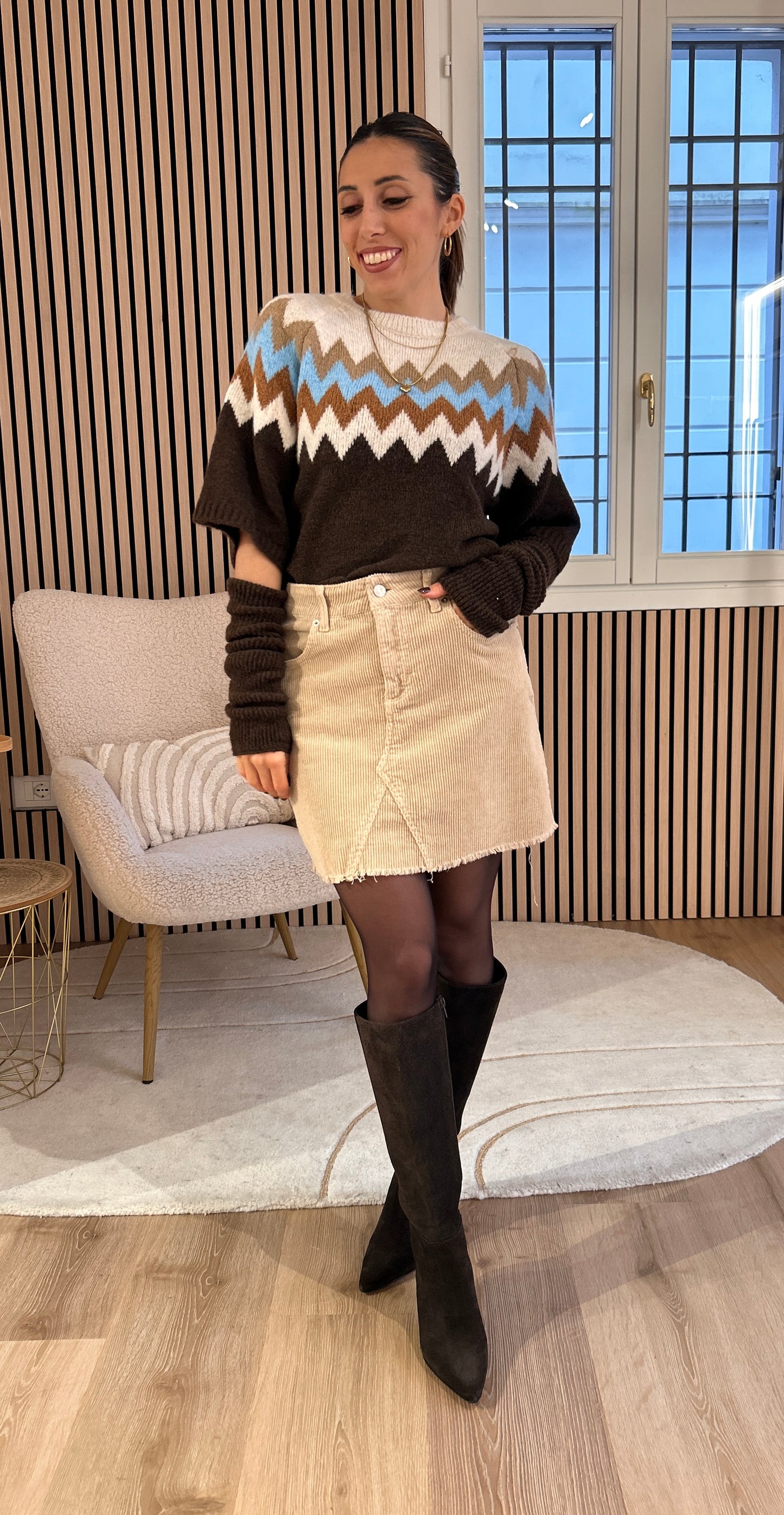 Maglia jacquard con manicotti