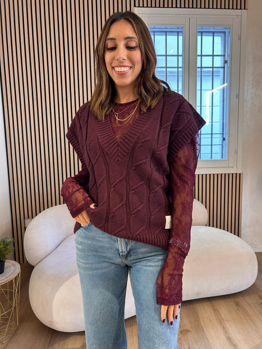 Gilet in maglia con trecce