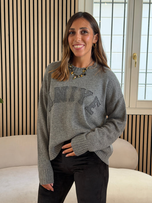 Pull logo tati gray