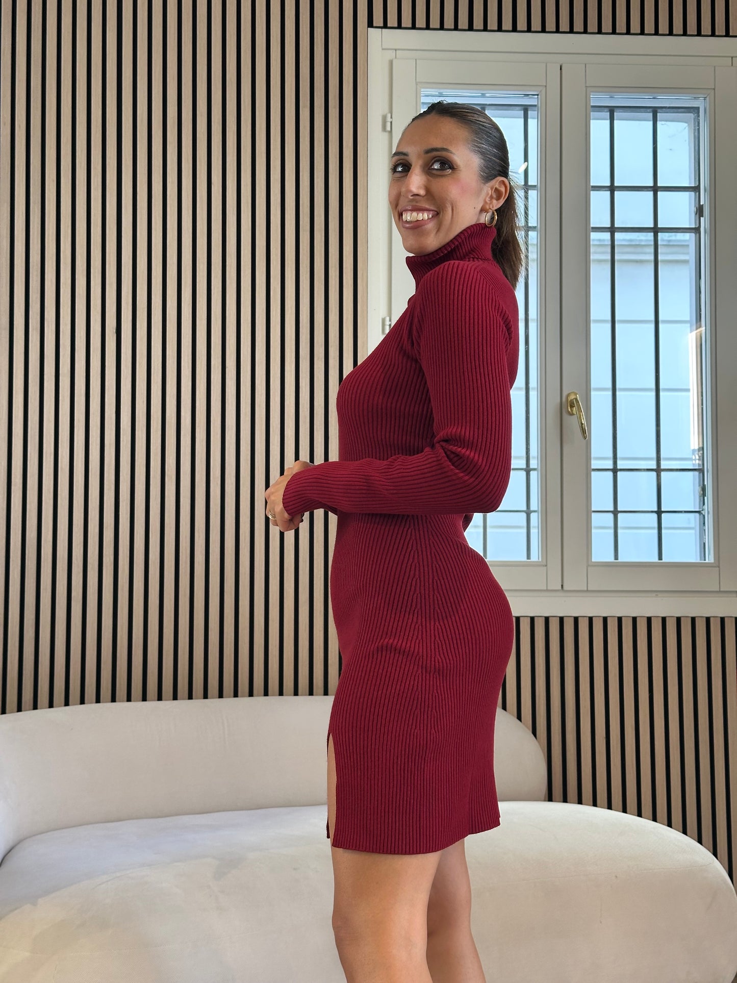 Abito dolcevita spacco