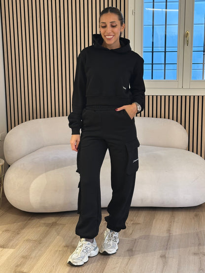 Pantaloni con elastico e tasconi