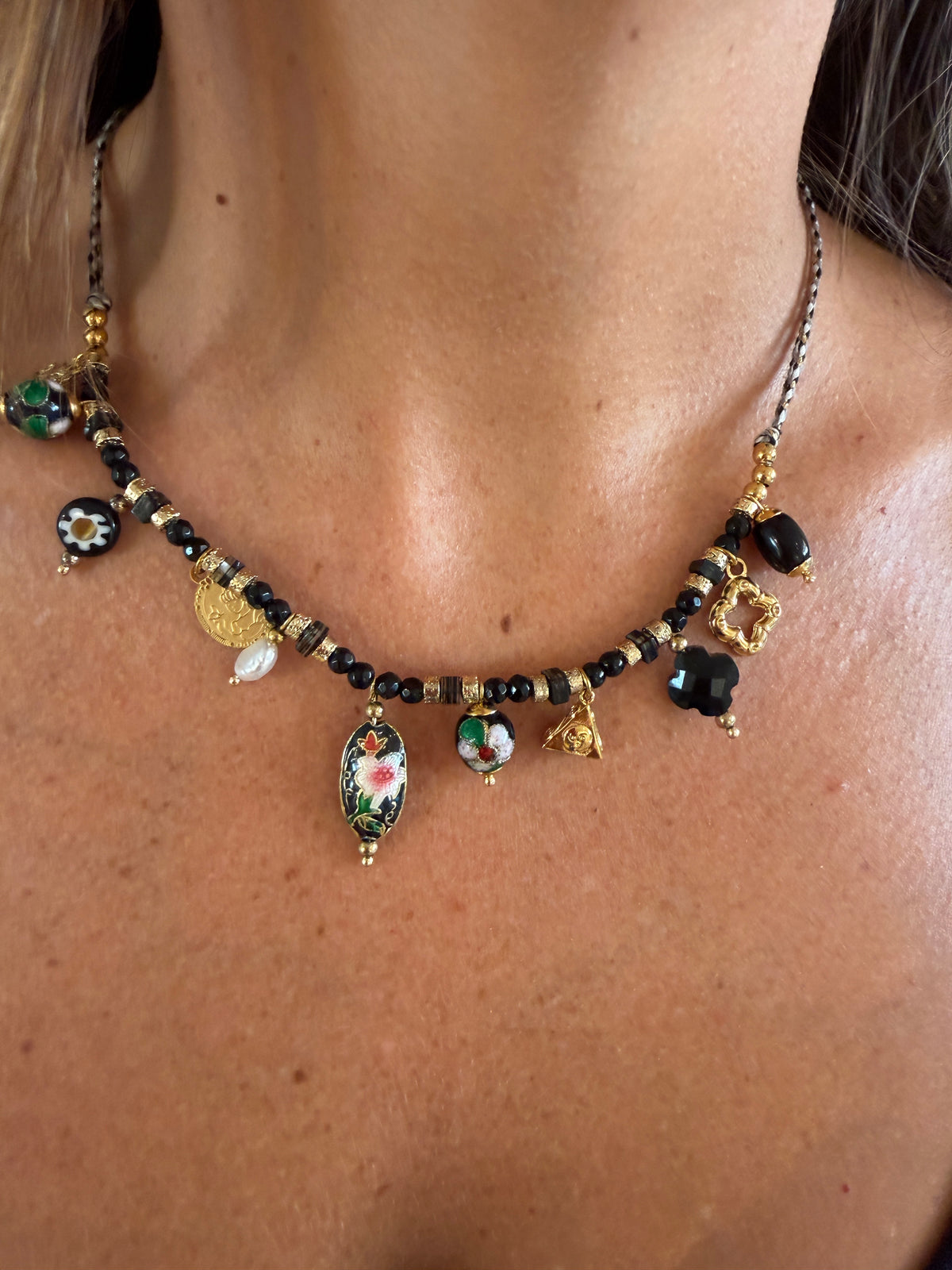 Collana cloisonnè