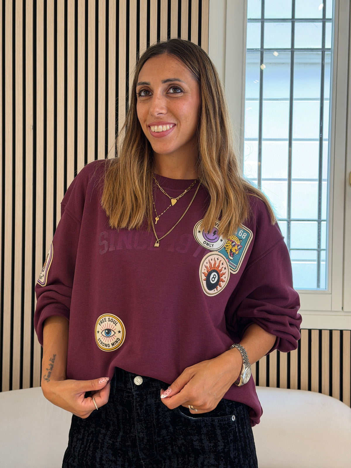 Felpa patch bordeaux