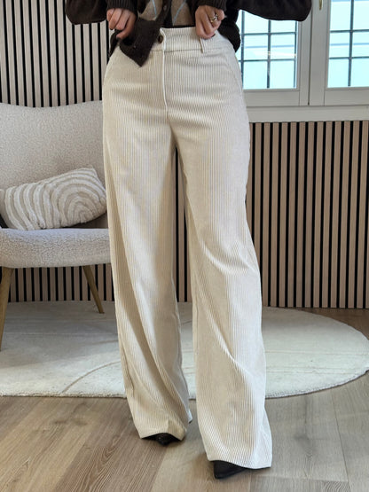 Pantaloni a coste con elastico