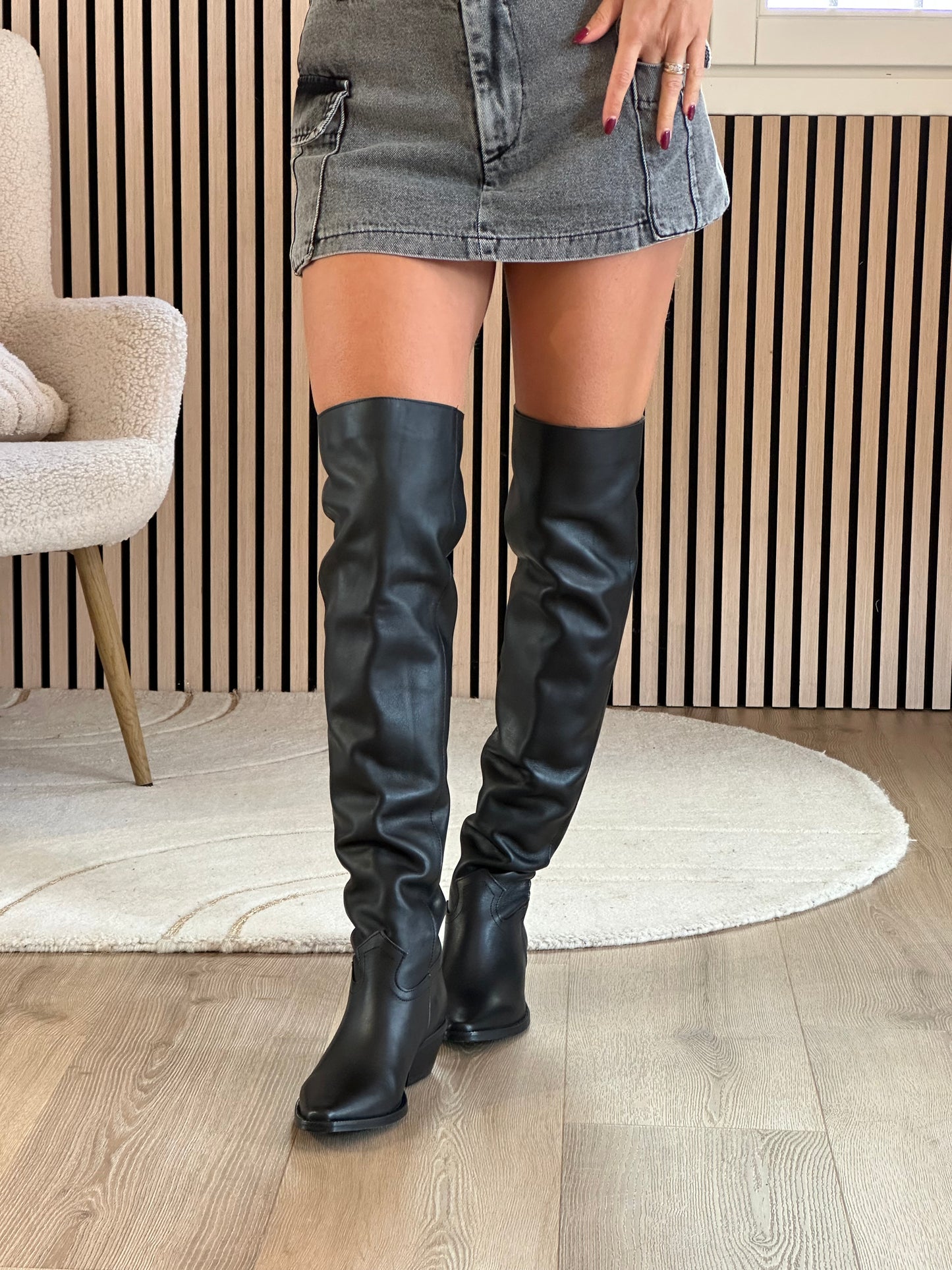 Texano gamba alta nero