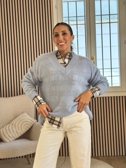 Maglia scollo V celeste