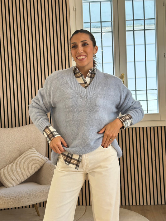 Maglia scollo V celeste