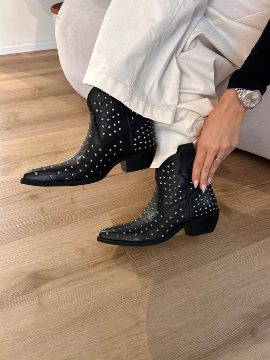 Texano basso con borchie in vera pelle