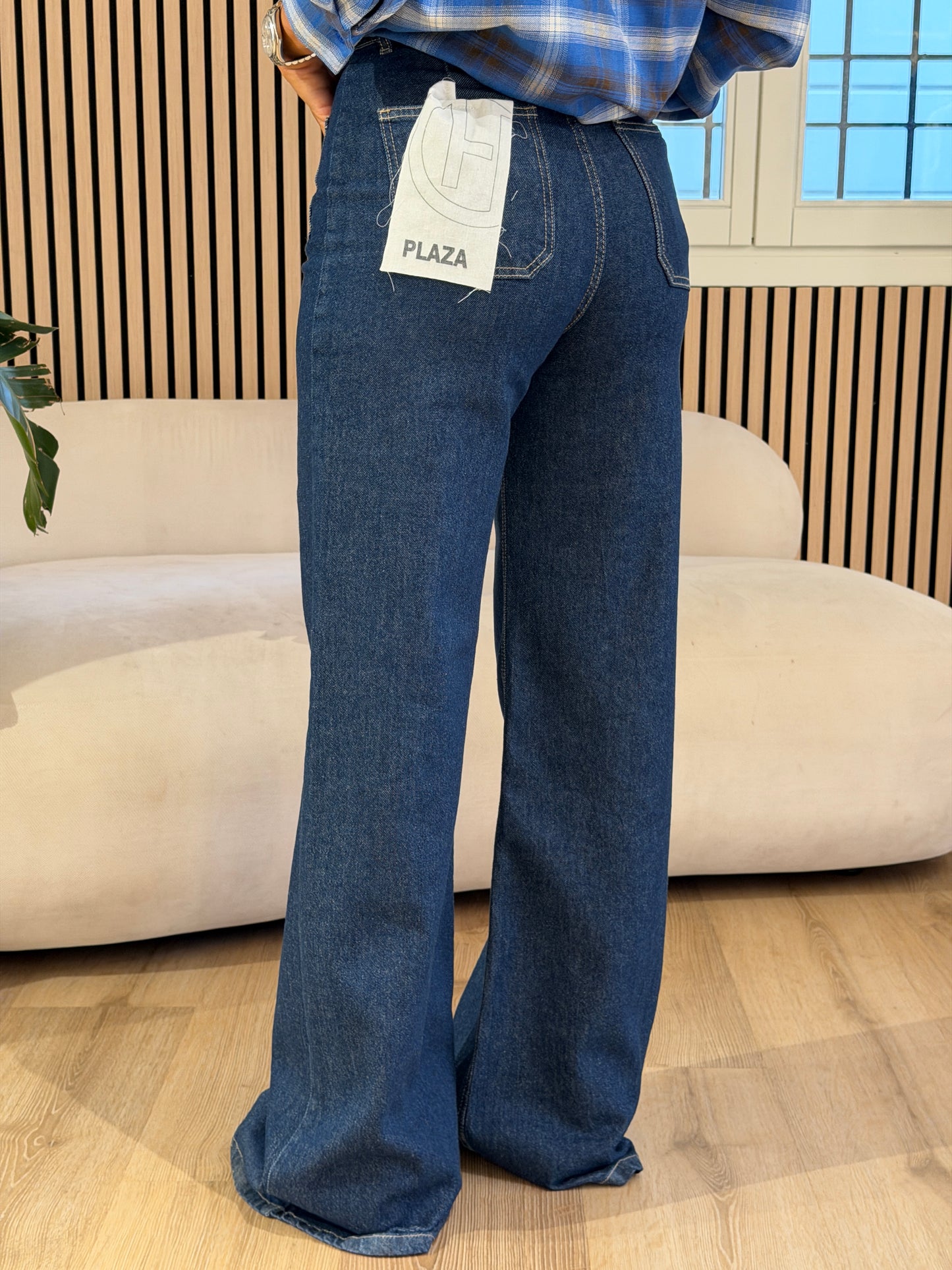 Jeans Plaza