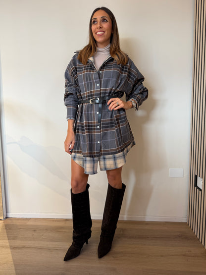 Abito doppio camicia con cintura
