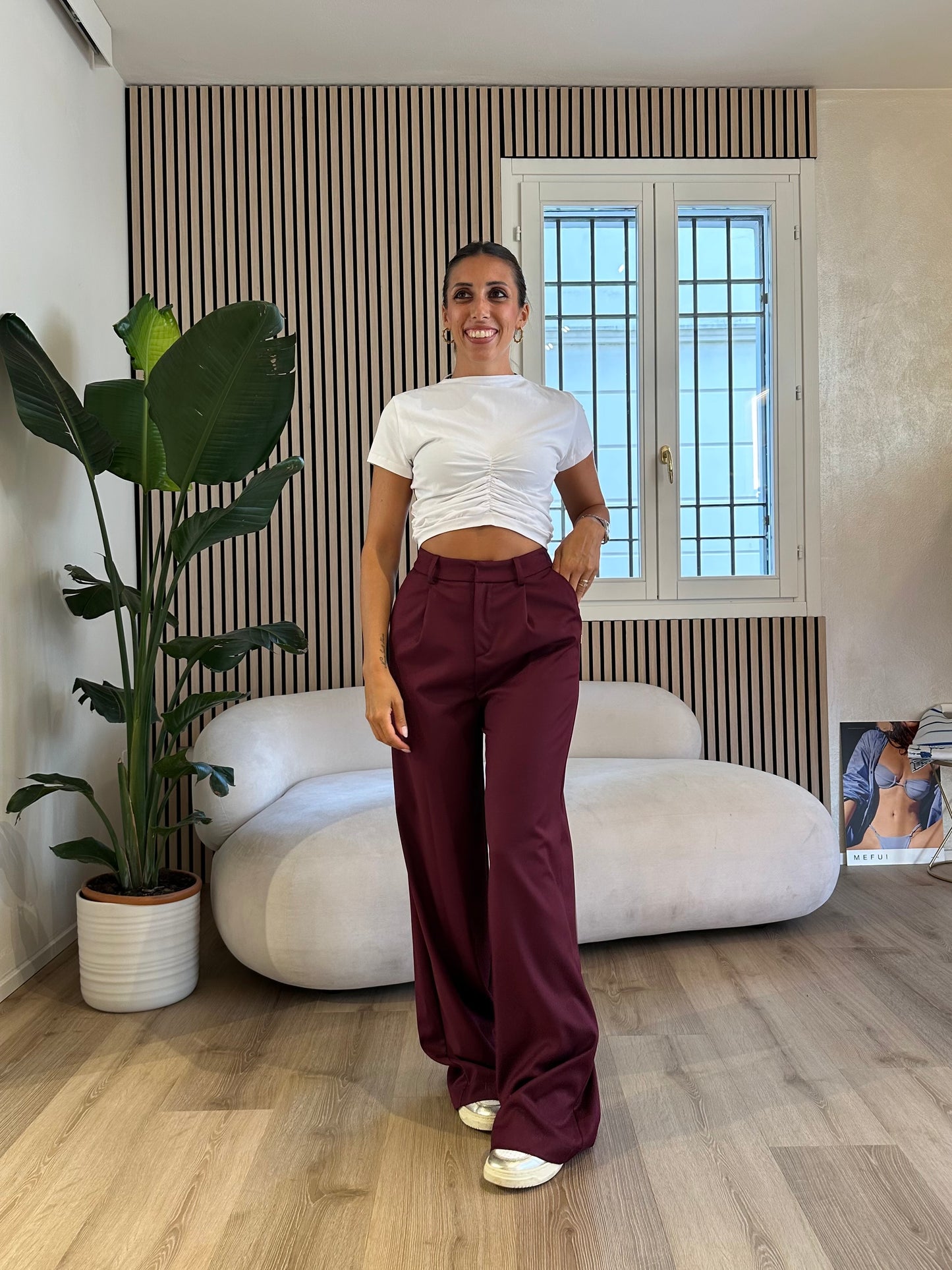 T-shirt crop con bielastico arricciatura
