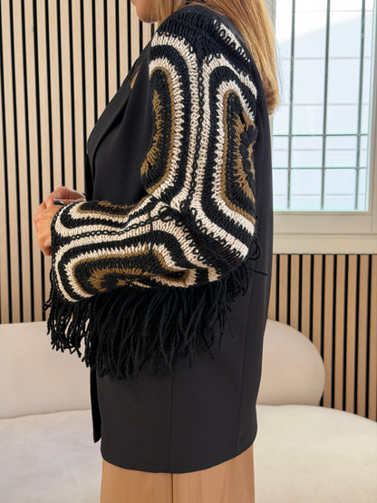 Giacca nera manica crochet