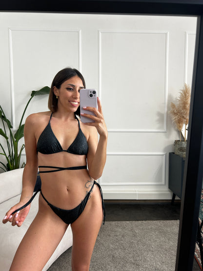 Bikini Kate