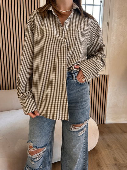 Camicia moro con ricamo rosso
