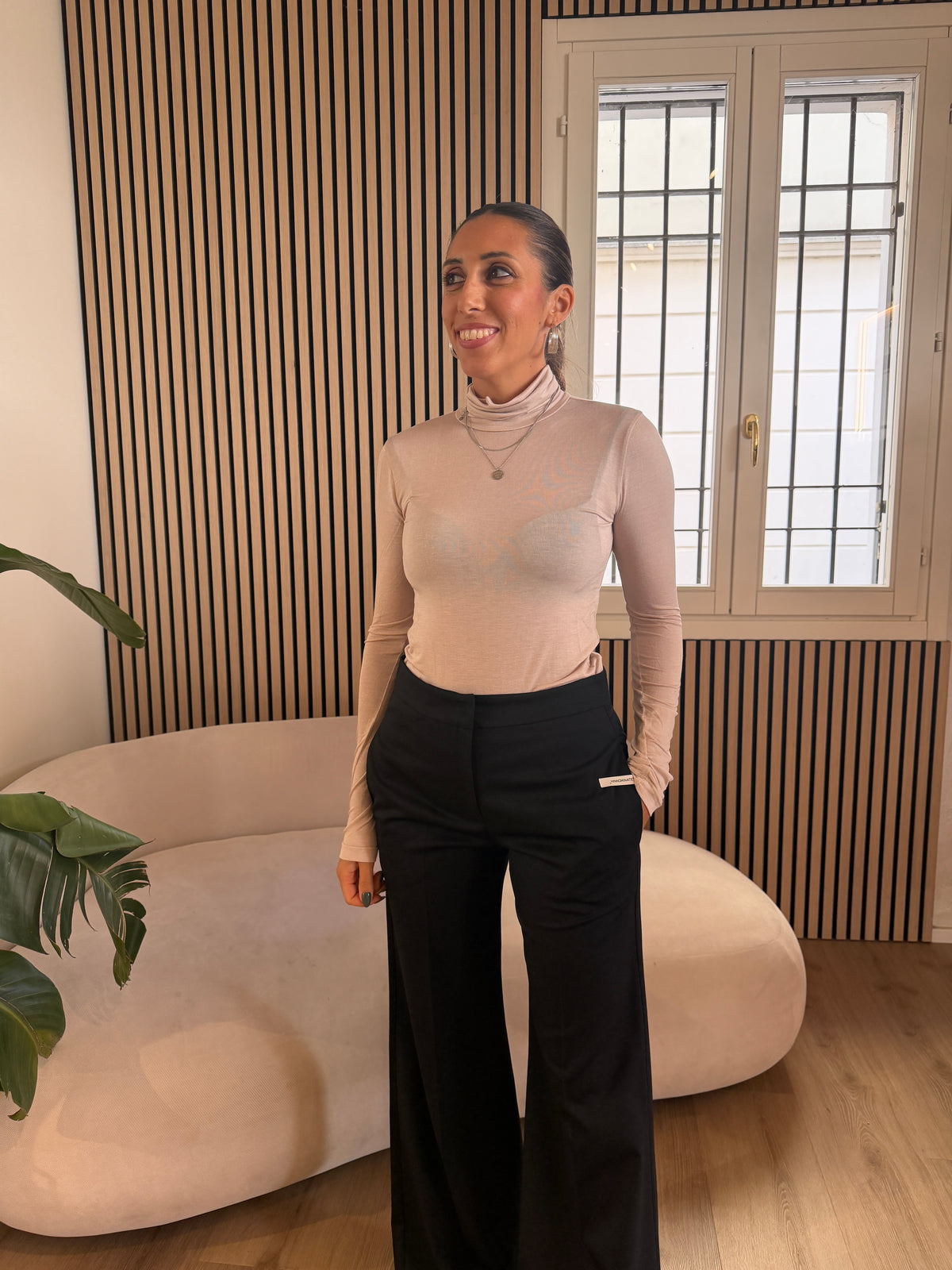 Dolcevita in prima lana Sale