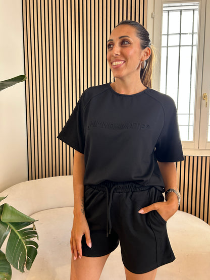 T-shirt mezza manica in viscosa nera