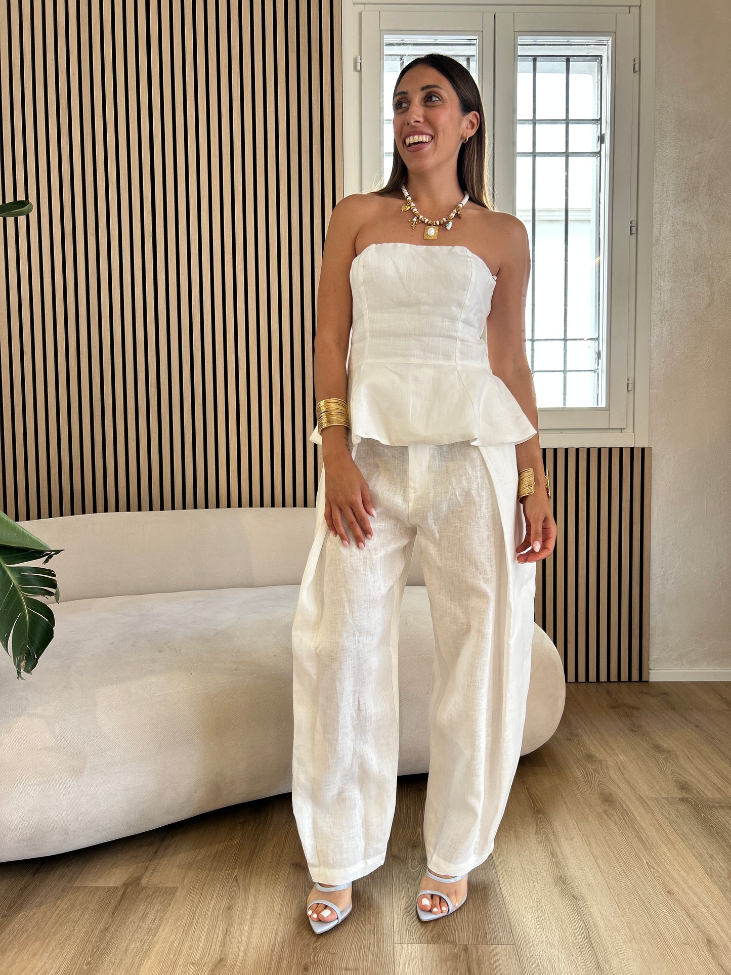 Top lino white