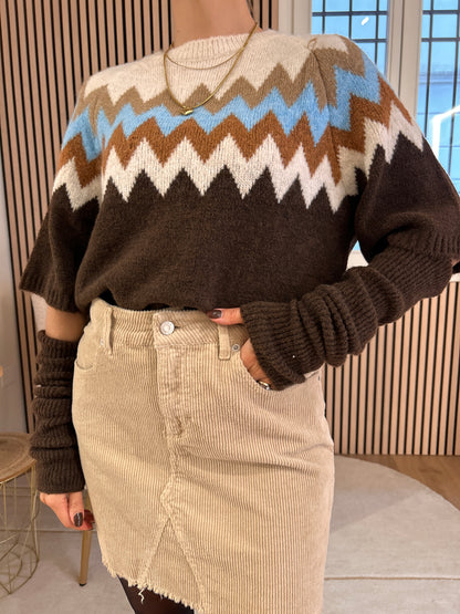 Maglia jacquard con manicotti