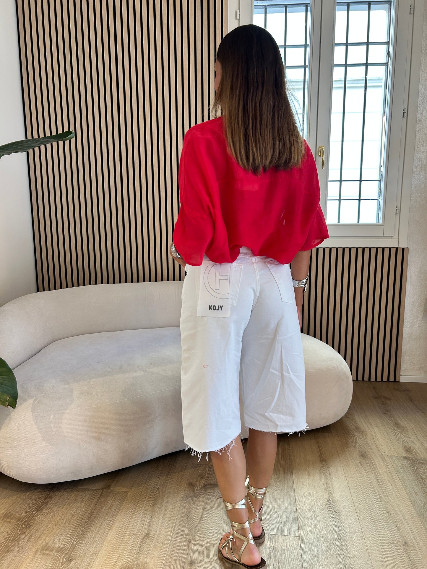 Bermuda Koji white