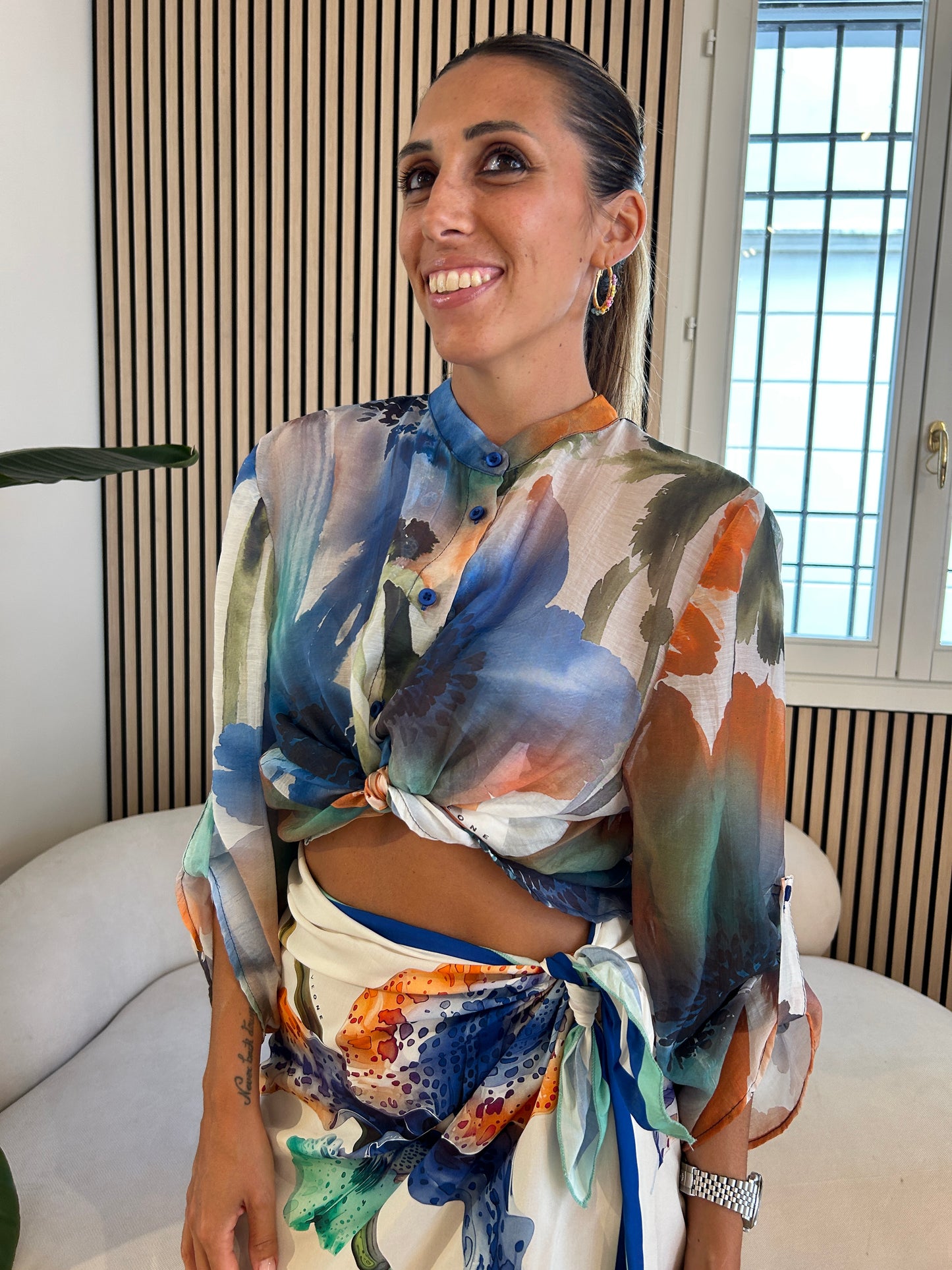 Camicia fiore turchese
