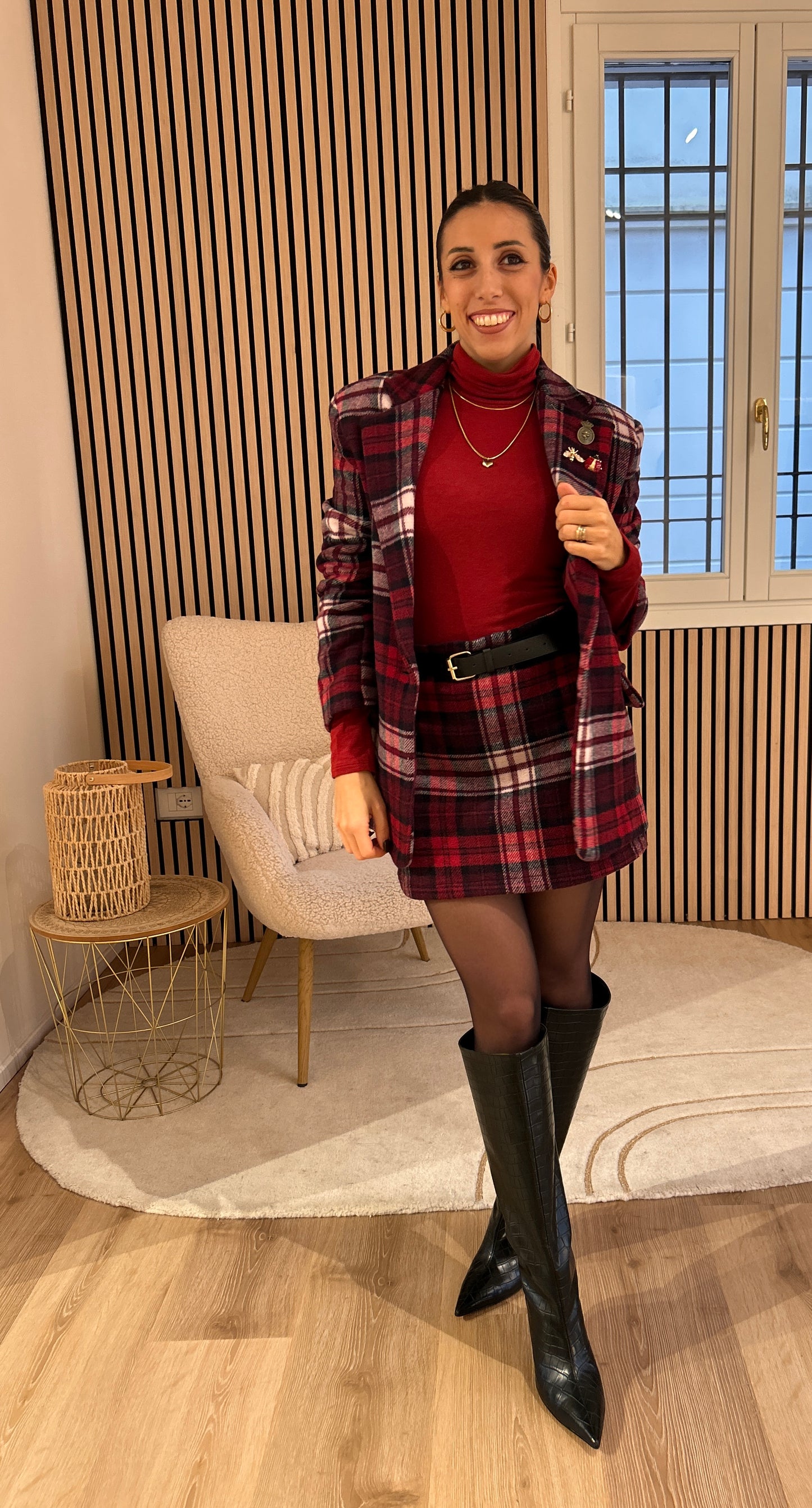 Giacca fantasia con spille