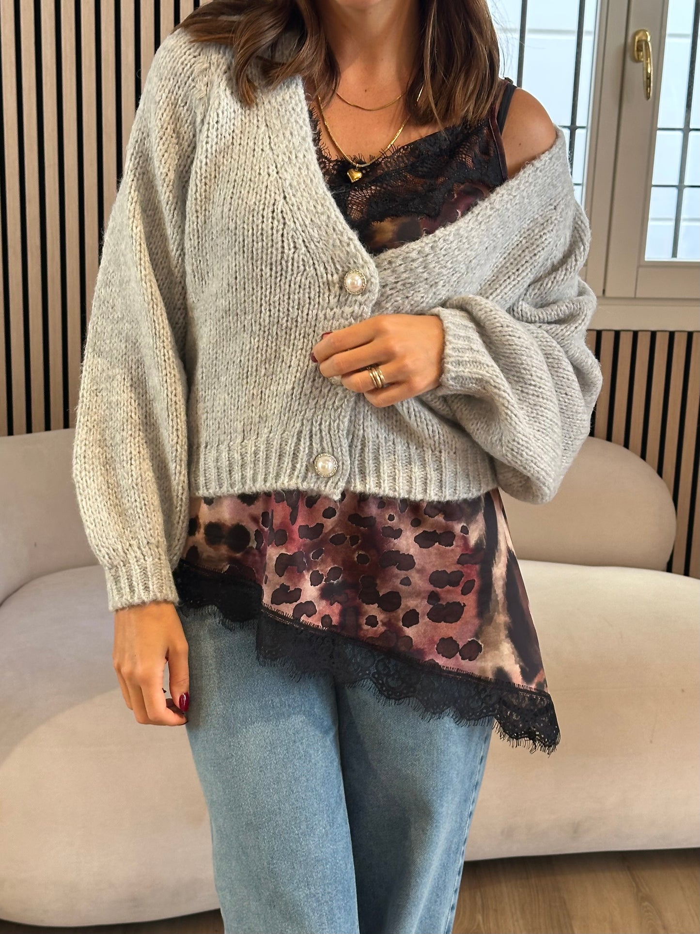 Maglione tre bottoni gioiello