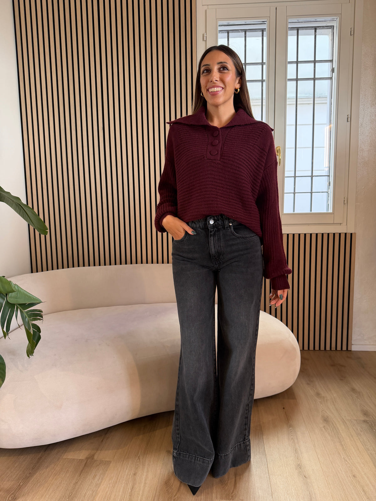 Maglia con collo alto bordeaux