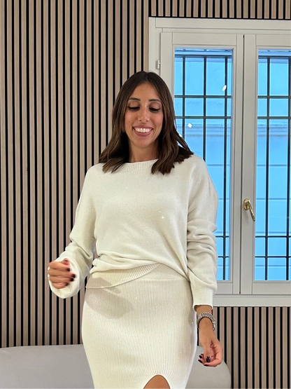 Maglia paricollo burro con paillettes