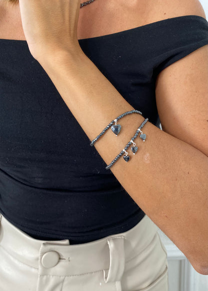 Bracciale elastico 3 cuori pendenti