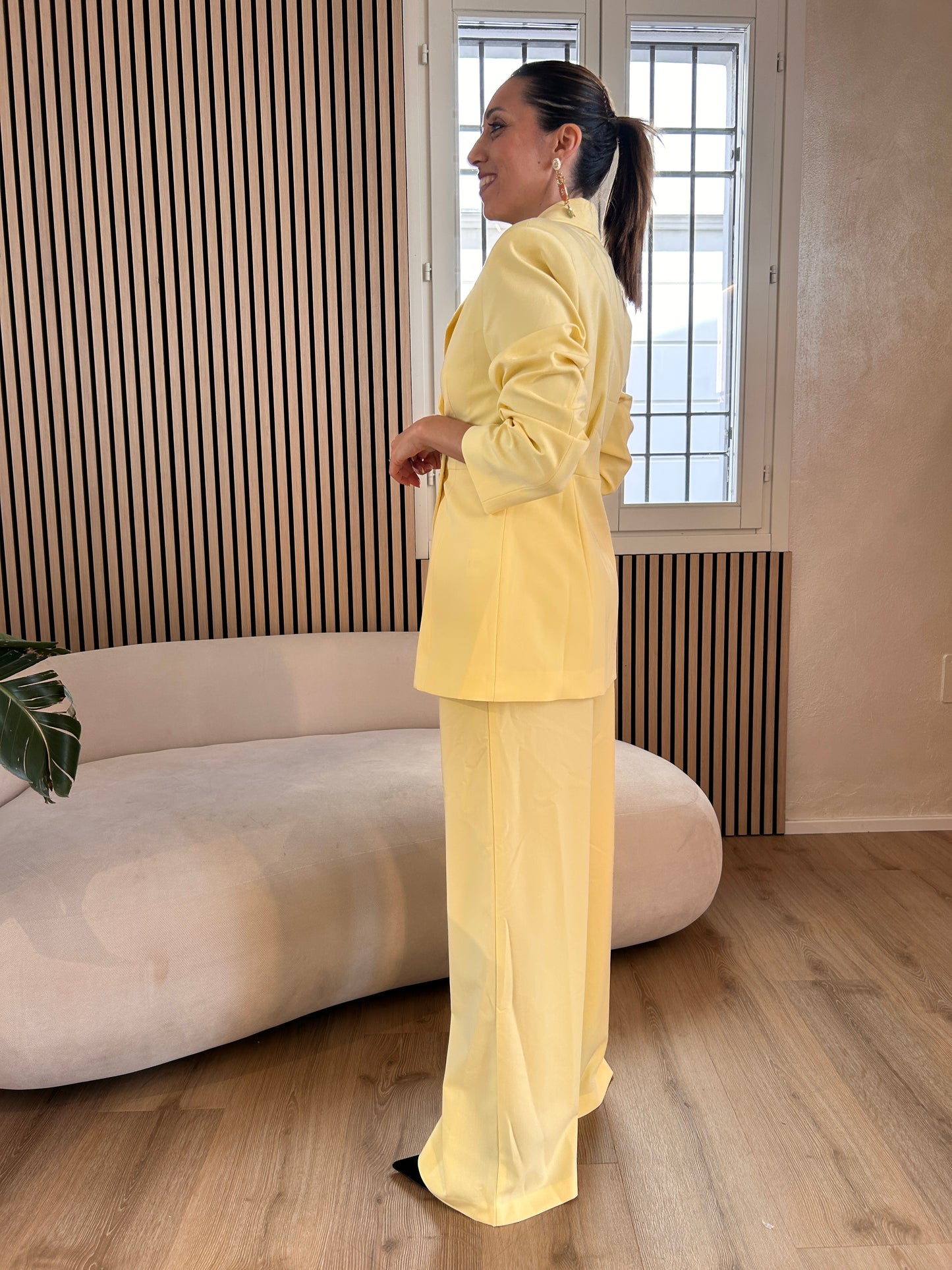 Pantalone giallo
