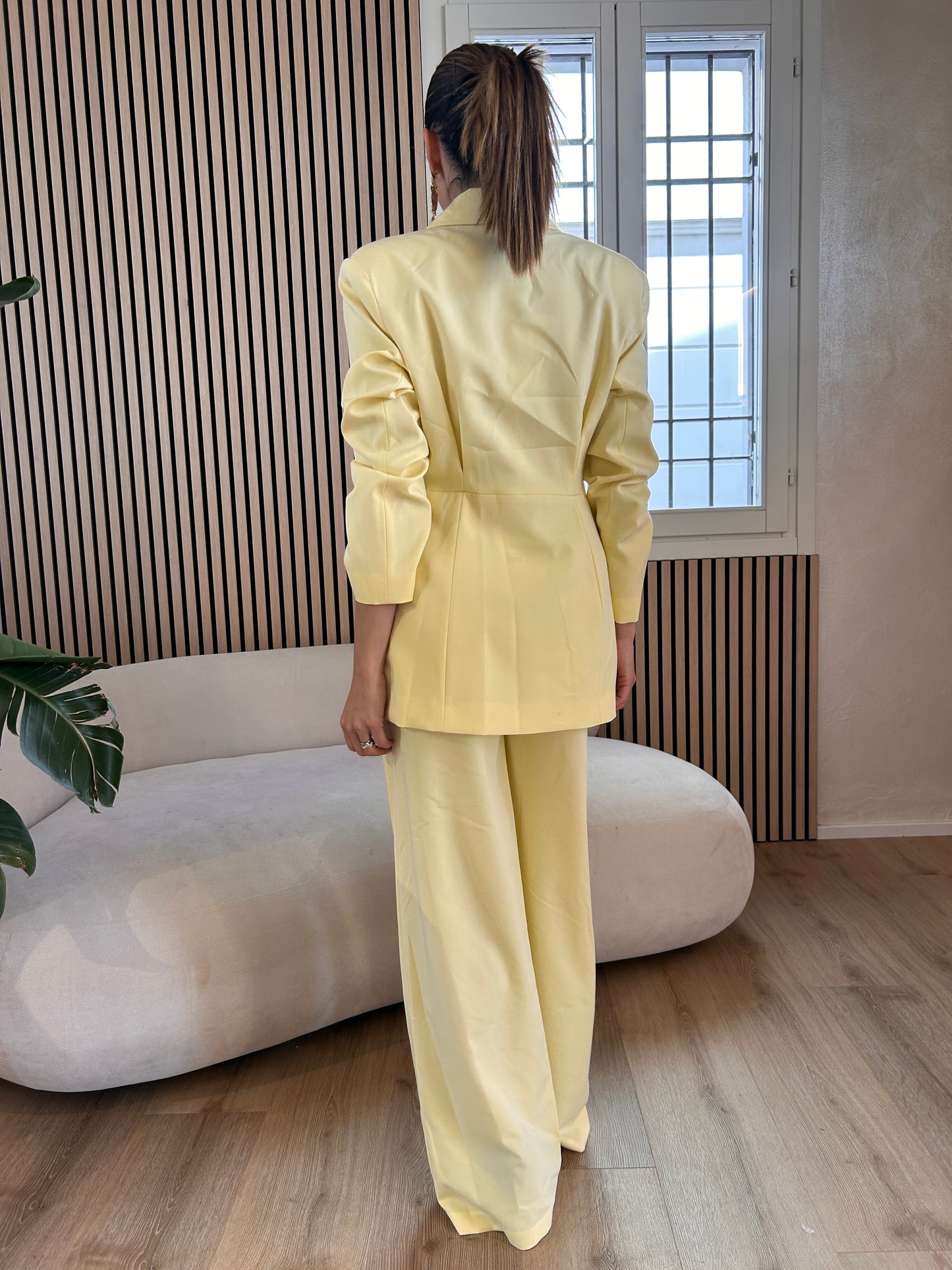 Pantalone giallo