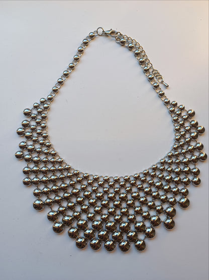 Collana Statement
